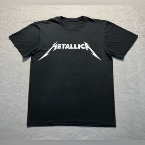 Metallica Men’s T-Shirt Medium Black Heavy Metal Band Tee 100% Cotton Rock Music